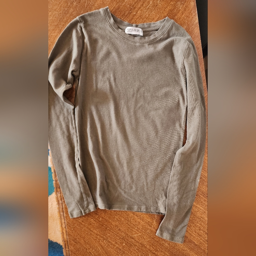Long sleeved shirt